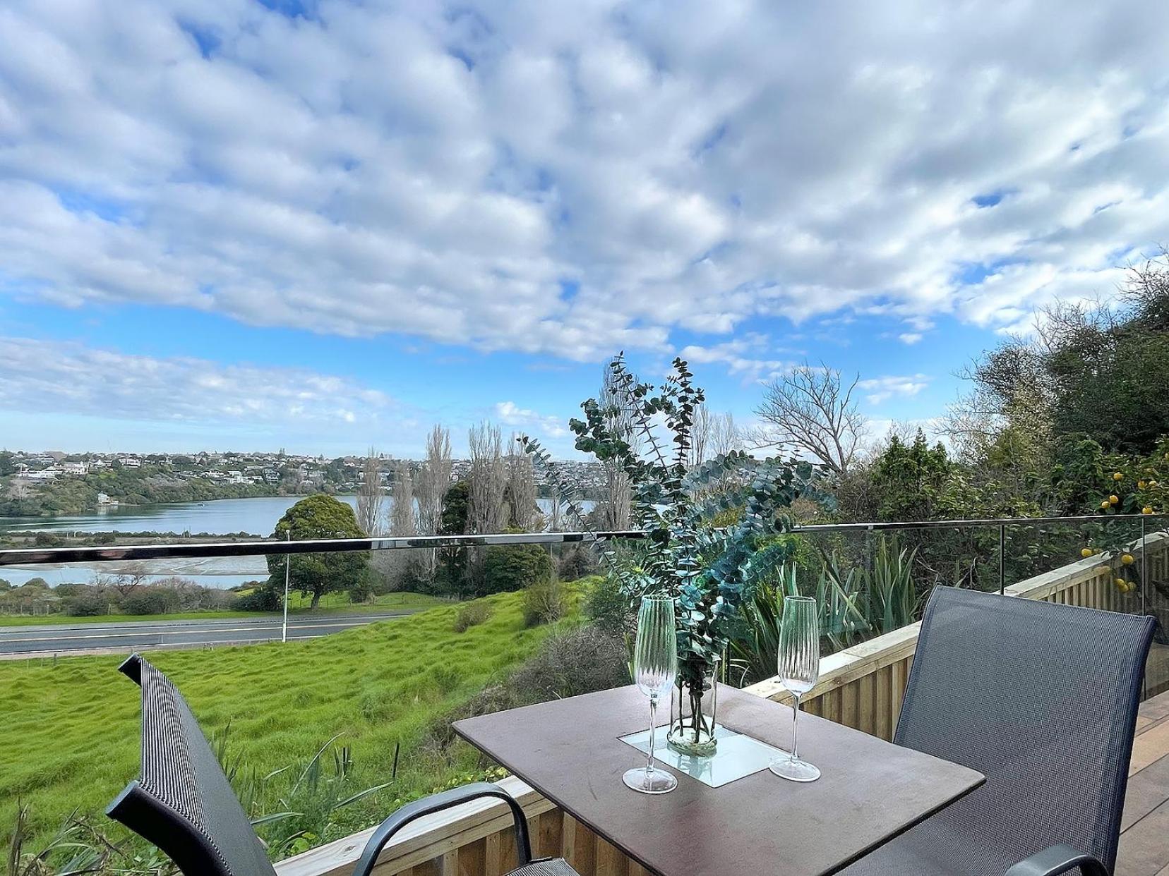 Basin View Villa Auckland Eksteriør billede